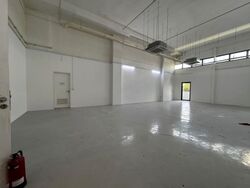100 Pasir Panjang (D5), Factory #570700021